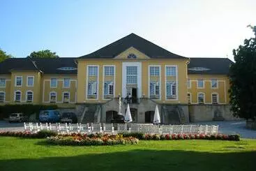 Hotelli Bildungsgut Schmochtitz