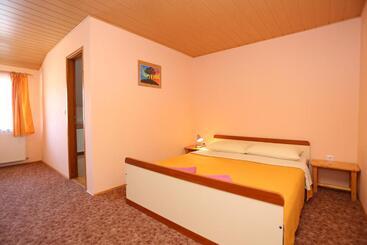 膳宿费 Rooms With A Parking Space Slunj, Plitvice 17502