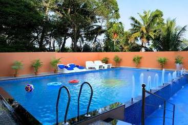 Oxygen Resorts Alleppey