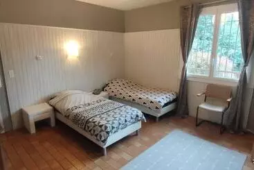 ペンション En Plein Coeur De La Forêt