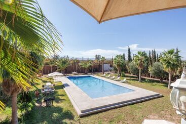 ペンション The Gardener's House