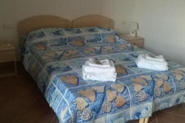 פונדק Bena E Traes