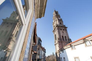 هتل Porto And Clerigos Views By Porto City Hosts