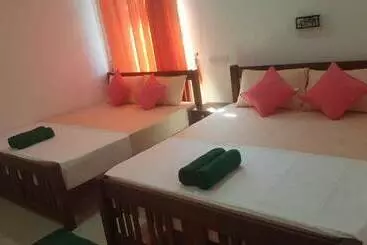 Hotel River Vally Inn