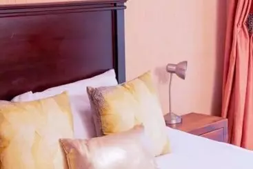 ペンション Kwantulindawo Guesthouse Vryheid