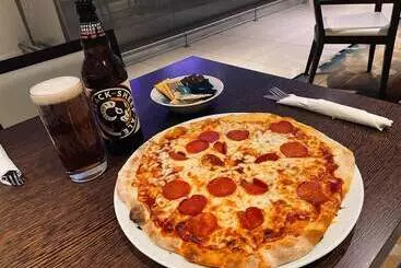 Отель Holiday Inn Express Wakefield, An Ihg