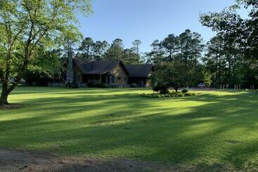 فندق Beachwoods Villa