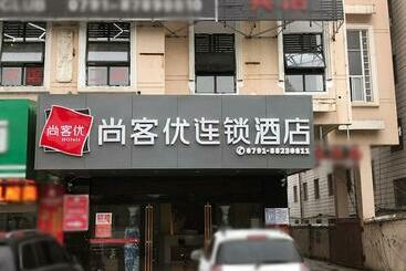 Thank Inn Chain Hotel Jiangxi Nanchang Gaoxin District Gaoxin Avenue Metro Station