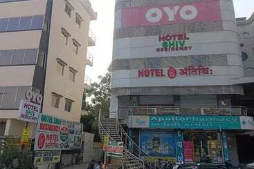 Hôtel O Shiv Residency