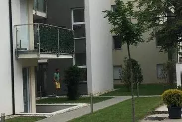 Sun Dial Apartman