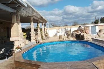 تختخواب و صبحانه Masseria Le Dimore