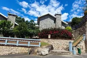 Mountain Club Resort Munnar