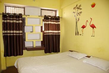 پانسیون Vishnu Rest House