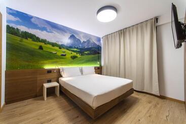 アパートホテル Yugogo Pellico 8 Trento Centro