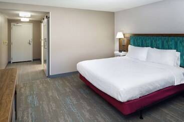 Отель Hampton Inn Kissimmee North