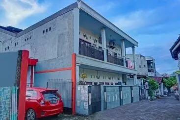 هتل Spot On 90117 Anugrah Homestay Near Pasar Segar