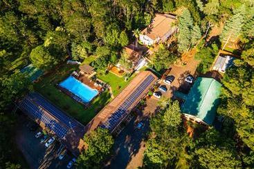 호텔 Ananda Wellness Retreat