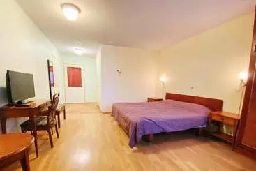 Hotelli Kitusen Kievari