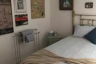 Aamiaismajoitus (B&B) Winston Cottage