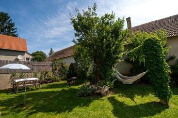 Pansiyon Patakház Nagybörzsöny