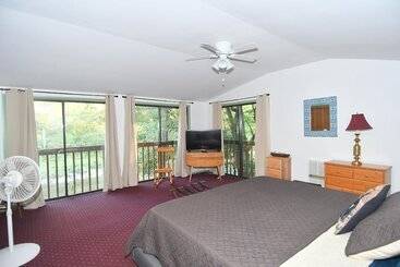 Kır Evi River Time Cabin  Time Floats Away!