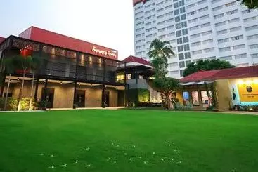 Hua Hin Grand Hotel And Plaza   Sha Extra Plus