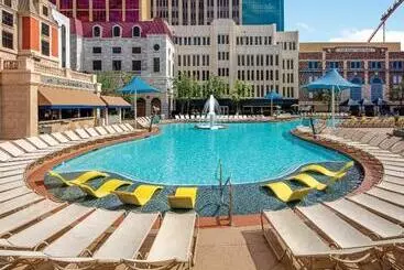 New York New York Hotel & Casino