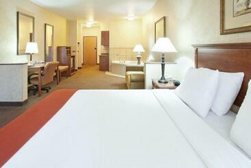 Holiday Inn Express Hotel & Suites Barstow Outlet Center By Ihg
