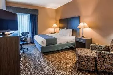 Best Western Plus Bradenton Hotel & Suites