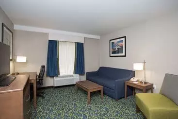 Best Western Plus Portsmouth Hotel & Suites
