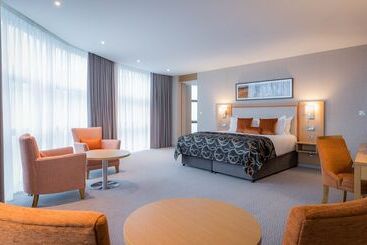 Clayton Hotel Cork City