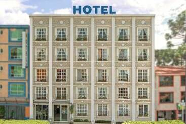 فندق Villa Las Margaritas Plaza Cristal