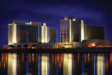 The Aquarius Casino Resort, Bw Premier Collection