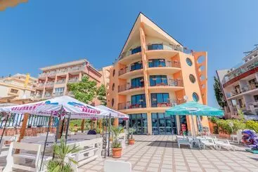 Family Hotel Evridika