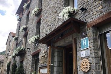 Hotel Roya