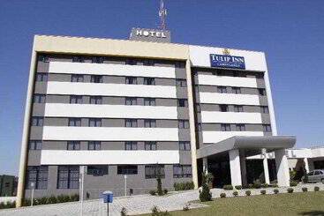 Hotel Campo Largo Express