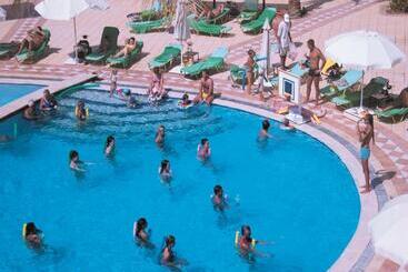 هتل Jaz Makadi Oasis Resort