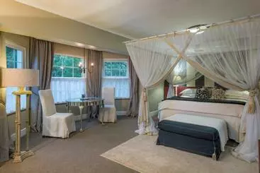 酒店 Rusthuiz Guest House