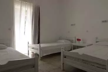 Armadoros Hotel Ios Backpackers