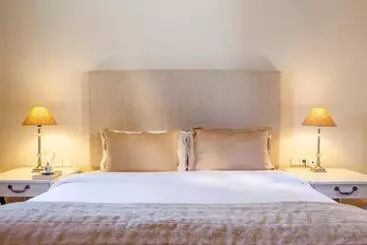 בית מלון כפרי Aegean Suites, Santikos Collection