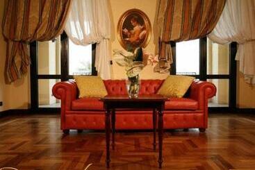 בית מלון כפרי Villa Picena