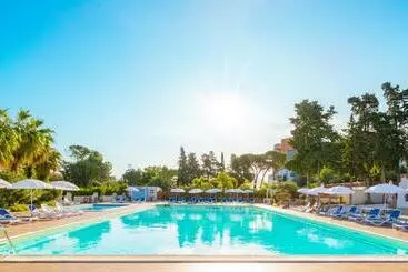 Hotel Kalura