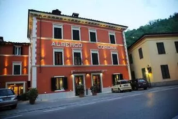 Отель La Corona Bagni Di Lucca