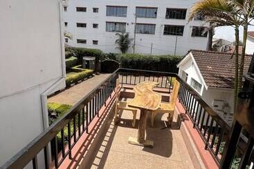 هتل Village Villa