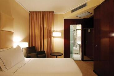 Отель Cosmopolitan