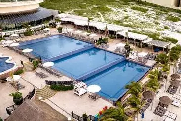 Seadust Cancun Family Resort  All Inclusive