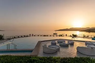 Villa-majoitus Aparthotel Plat
