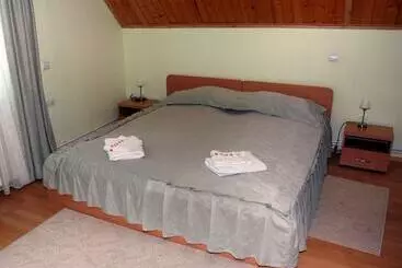 Pensiunea Stejarul