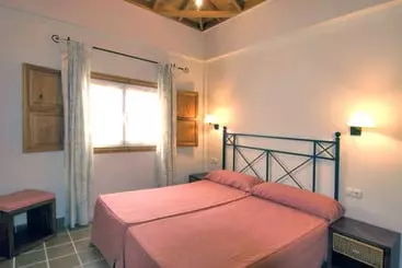 Apartamentos HC7 Breñas Garden