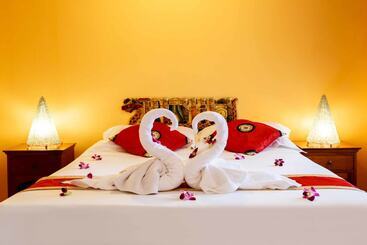 בית מלון כפרי Marco Polo Resort&restaurant